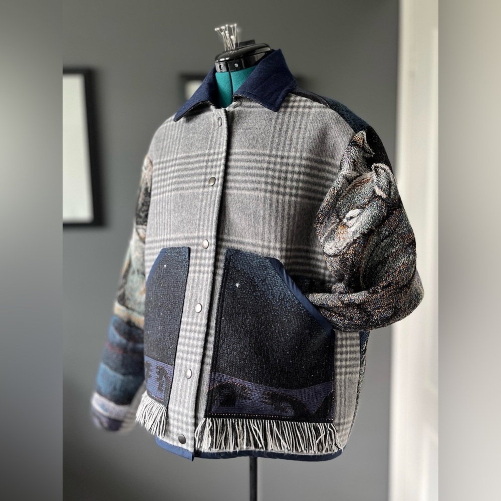 Tapestry blanket jacket, crafted from secondhand textiles, ladies' size S-L - Picture 4 of 11